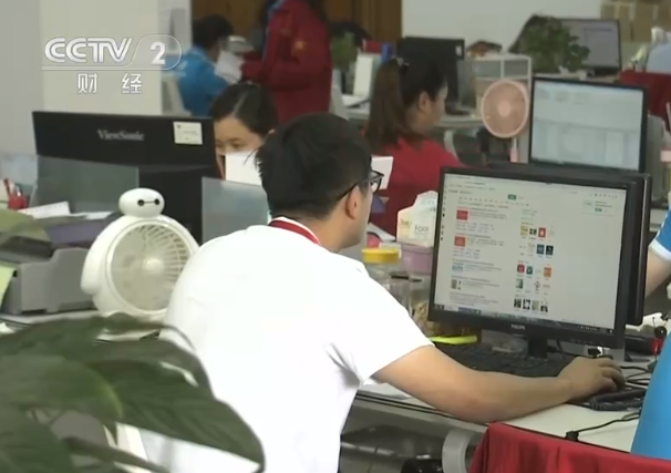 邓伦偷逃税被追缴并罚款1.06亿 想要“努力工作”恐怕不可能了