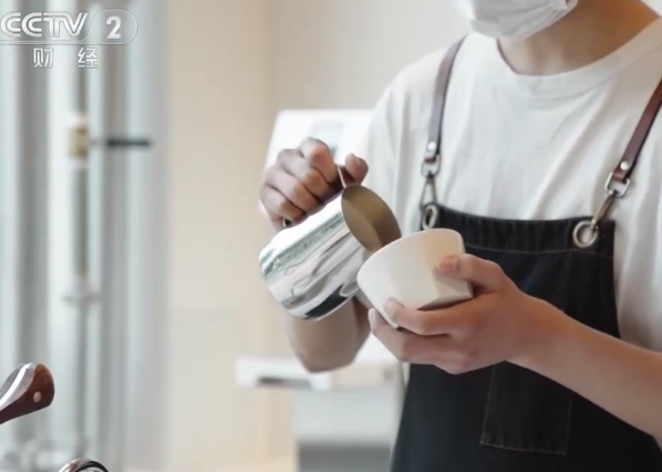 双皮奶成奶茶经济发展新趋势 引来多家新式茶饮品牌布局