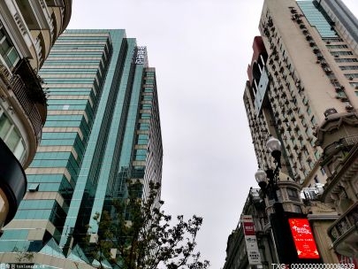 南京甲级办公楼的租金继续下探市场空置率小幅回调 消费市场有所复苏